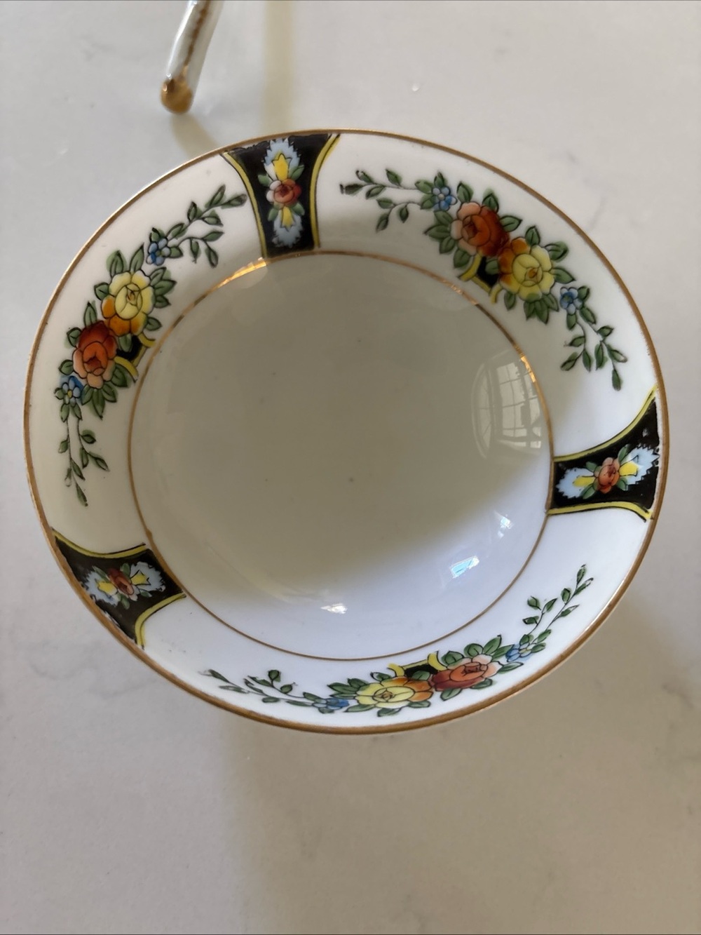 Noritake White Porcelain Serving Bowl and Ladle with Floral Trim - Picture 3 of 16